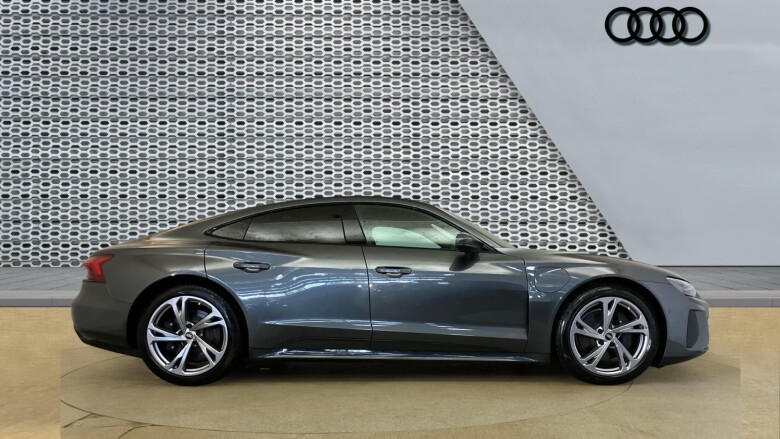 Audi e-tron GT 390kW Quattro 93kWh 4dr Auto Electric Saloon